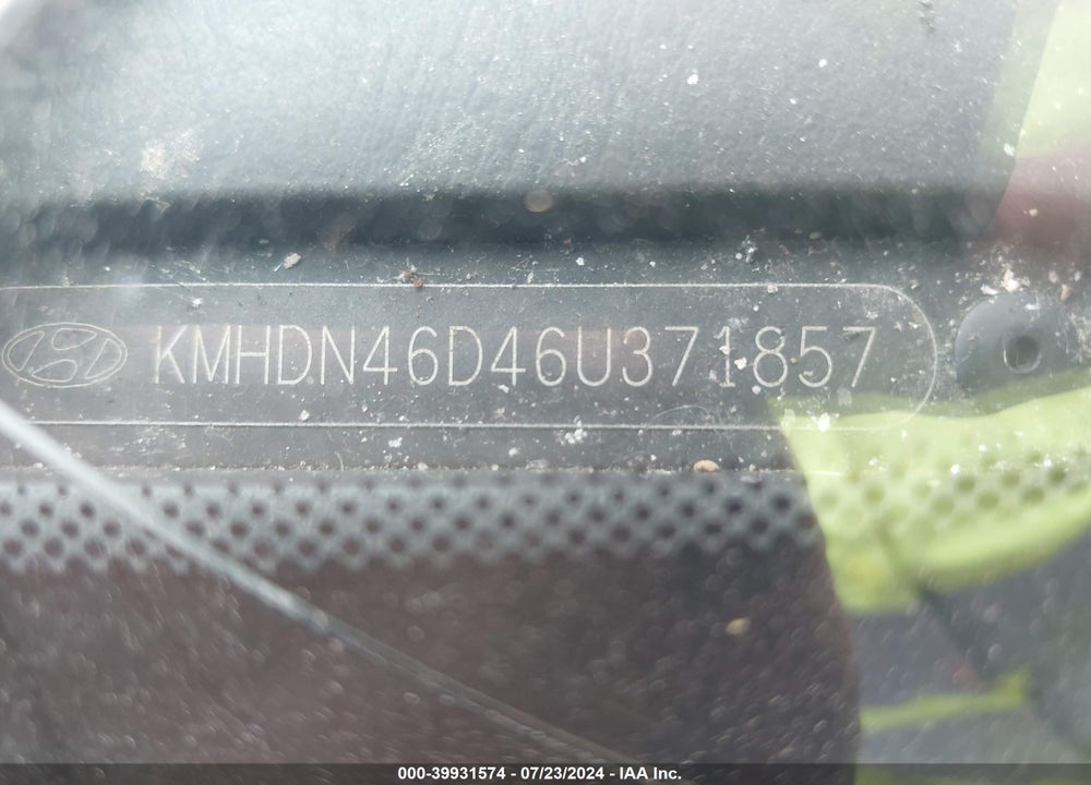 2006 HYUNDAI ELANTRA GLS/LIMITED VIN: KMHDN46D46U371857