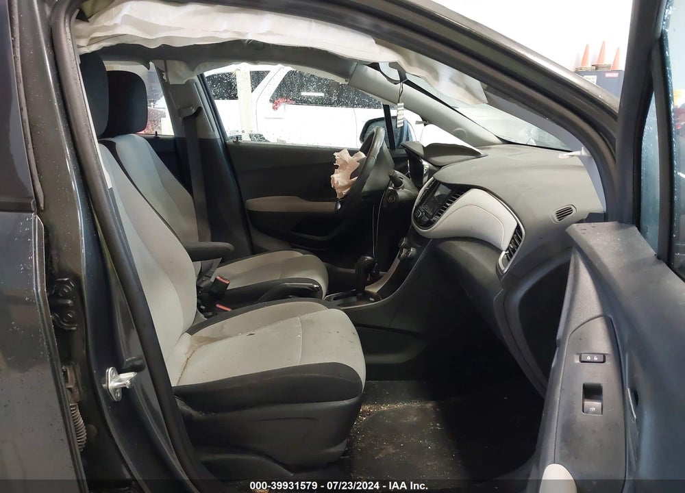 2020 CHEVROLET TRAX FWD LS VIN: 3GNCJKSBXLL204386