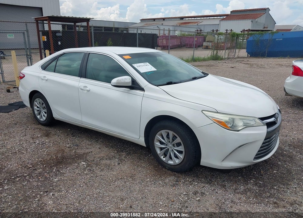 2015 TOYOTA CAMRY LE VIN: 4T4BF1FK5FR445424