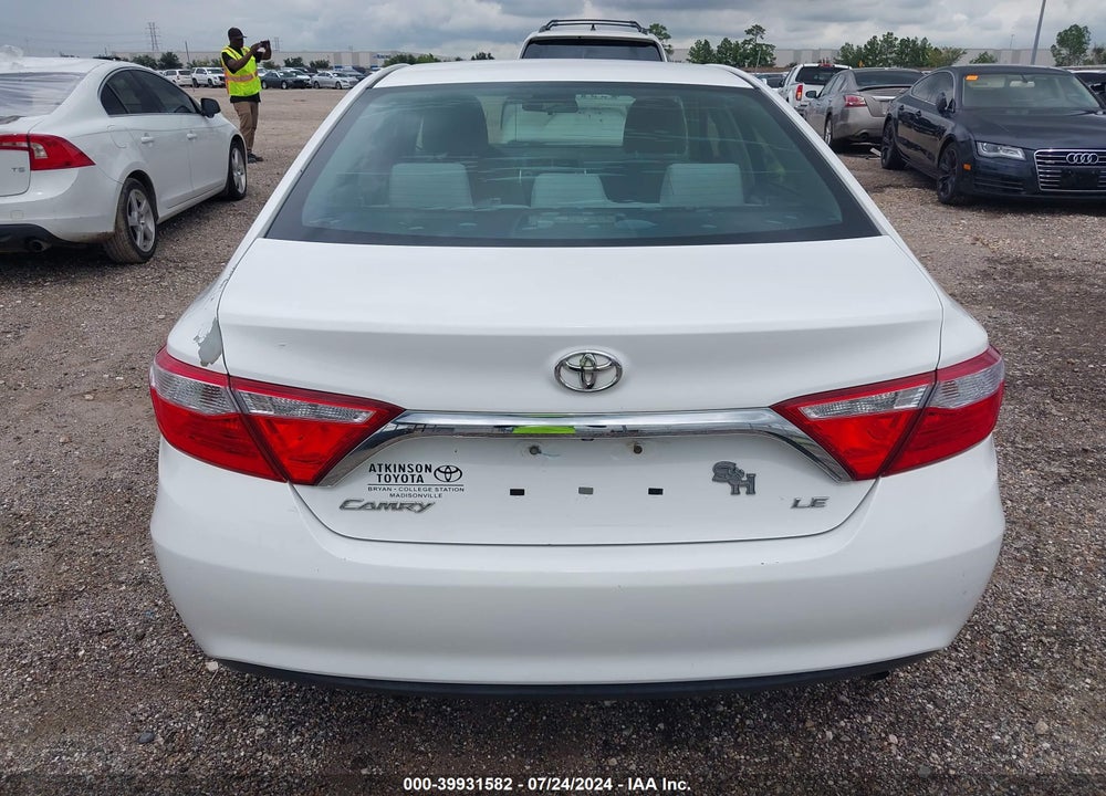 2015 TOYOTA CAMRY LE VIN: 4T4BF1FK5FR445424