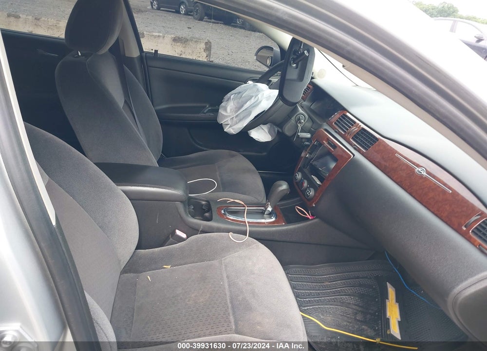 2011 CHEVROLET IMPALA LS VIN: 2G1WF5EK2B1120365