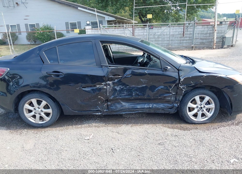 2010 MAZDA 3 I TOURING VIN: JM1BL1SFXA1310661