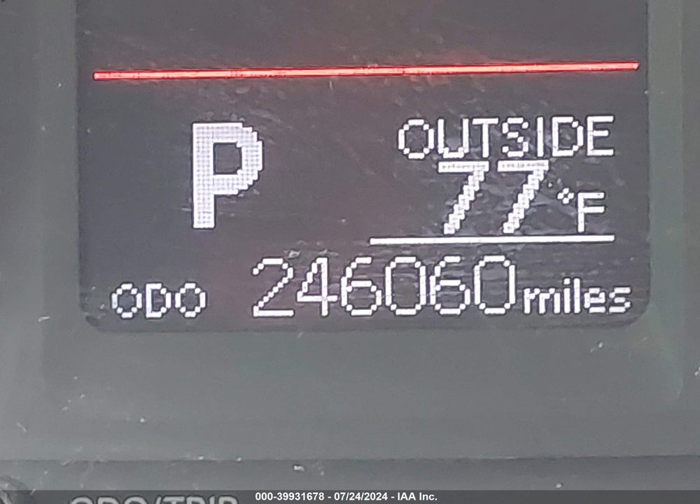 2017 TOYOTA COROLLA LE VIN: 5YFBURHE1HP660664