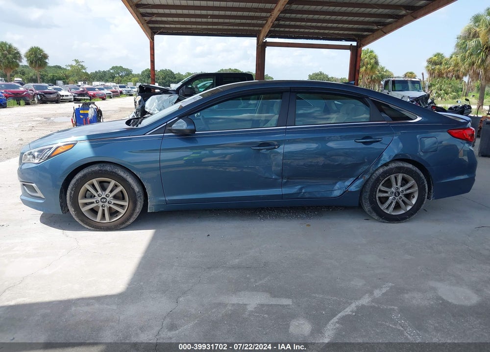 2017 HYUNDAI SONATA SE VIN: 5NPE24AF6HH437848