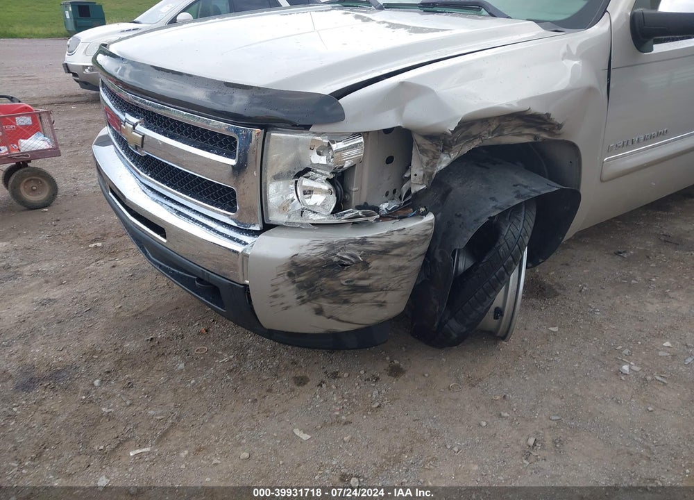 2009 CHEVROLET SILVERADO 1500 LT VIN: 1GCEK29009Z190079