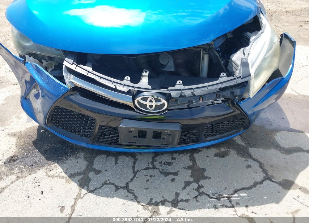 2016 TOYOTA CAMRY SE VIN: 4T1BF1FK4GU559975