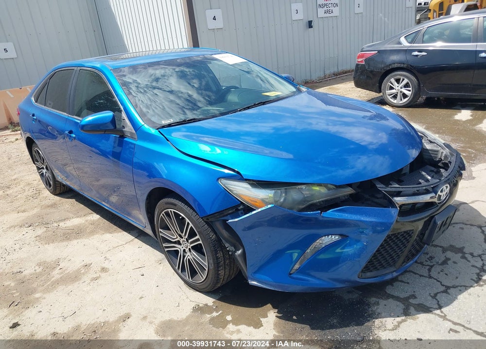 2016 TOYOTA CAMRY SE VIN: 4T1BF1FK4GU559975