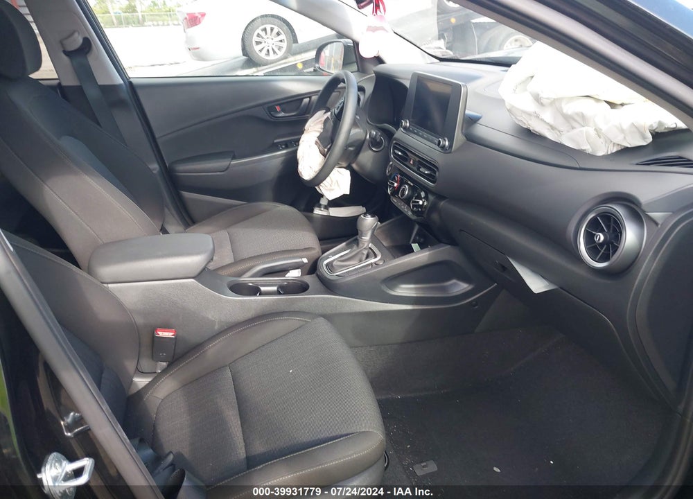 2022 HYUNDAI KONA SEL VIN: KM8K62AB7NU824575