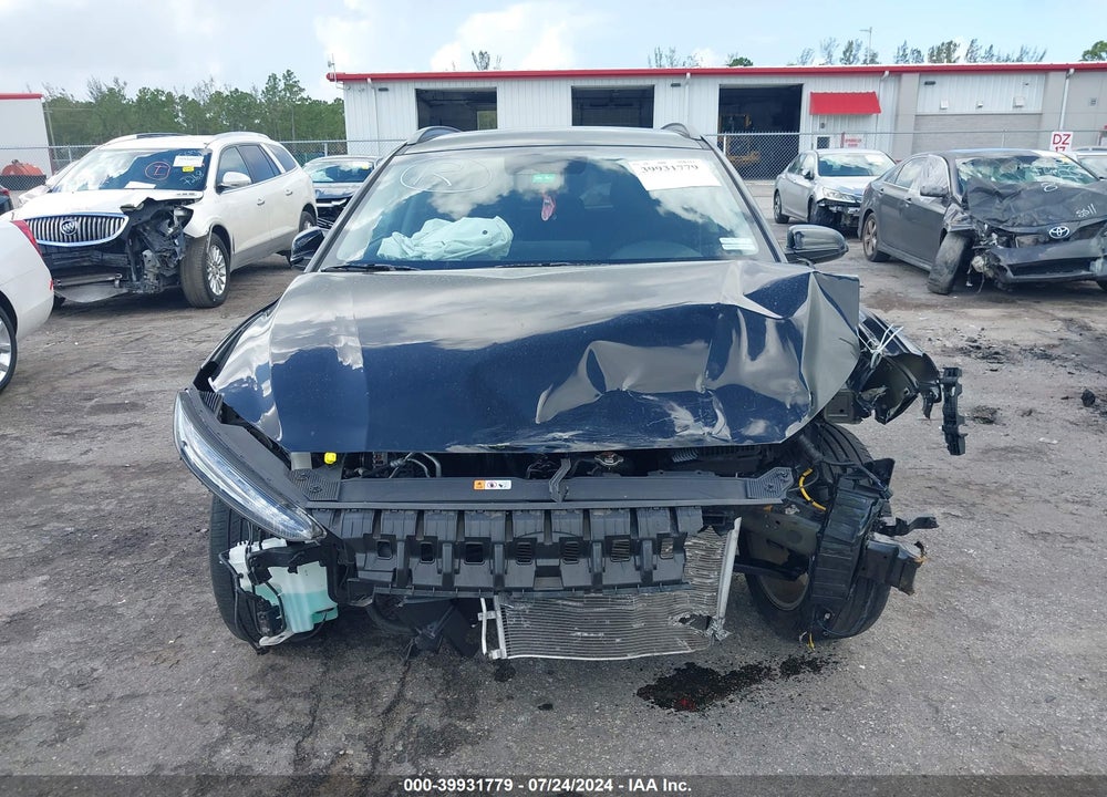 2022 HYUNDAI KONA SEL VIN: KM8K62AB7NU824575