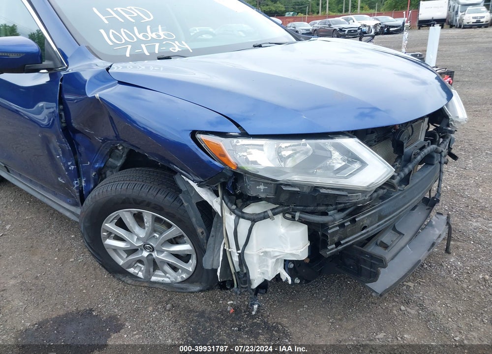 2017 NISSAN ROGUE SV VIN: JN8AT2MV2HW010376