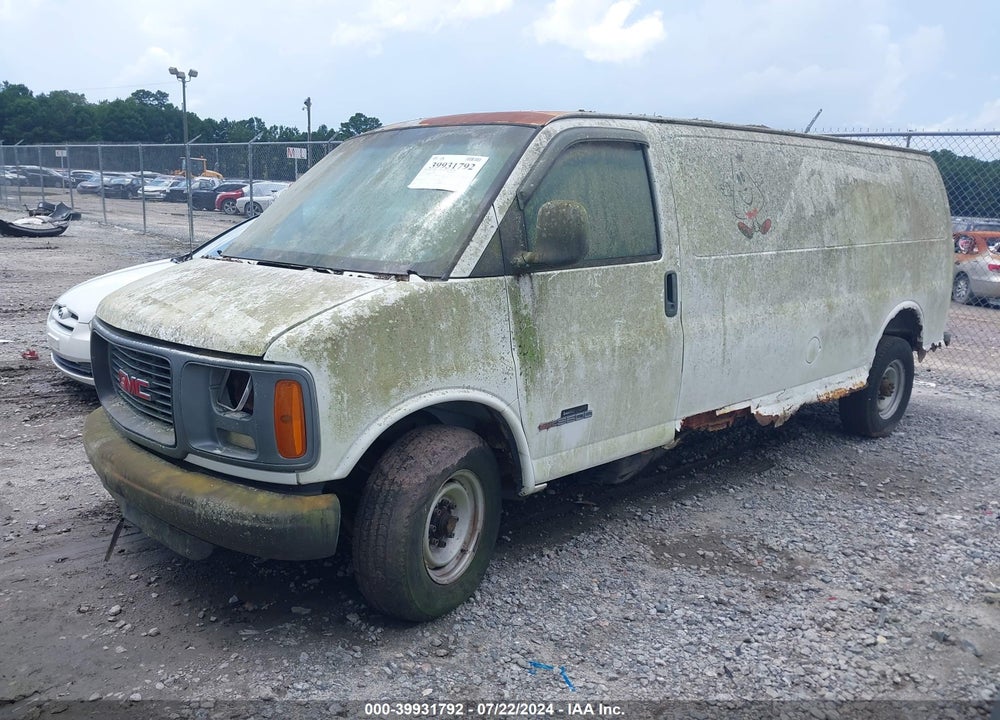 2002 GMC SAVANA STANDARD VIN: 1GTHG39R821104573