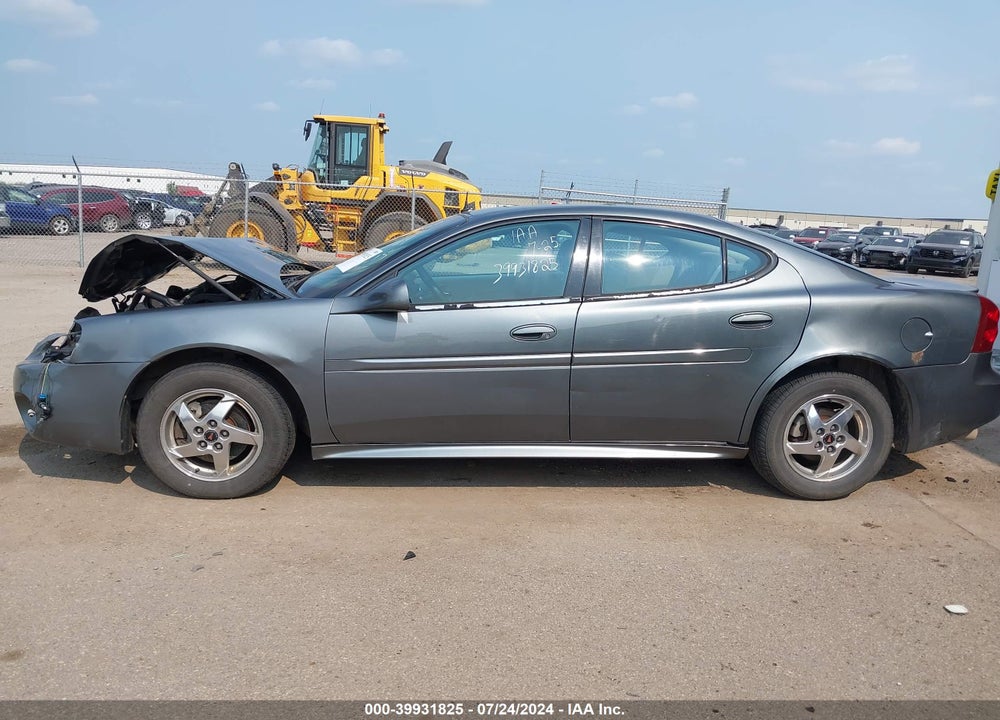 2005 PONTIAC GRAND PRIX GT VIN: 2G2WS522451125244