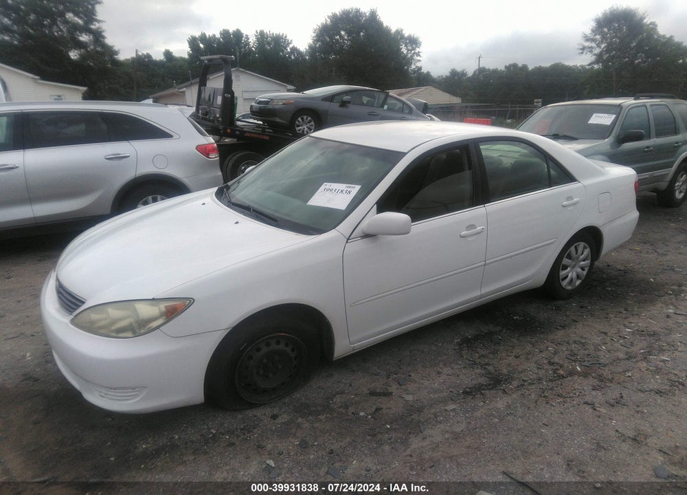 2005 TOYOTA CAMRY LE VIN: 4T1BE32K25U570670