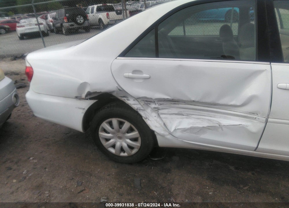 2005 TOYOTA CAMRY LE VIN: 4T1BE32K25U570670