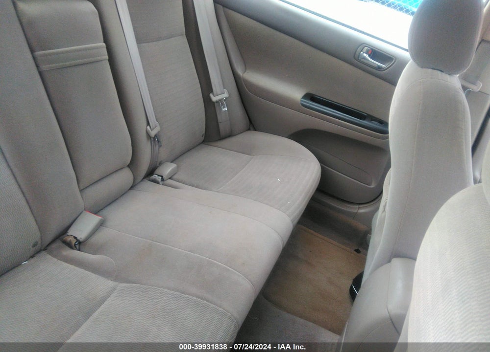 2005 TOYOTA CAMRY LE VIN: 4T1BE32K25U570670
