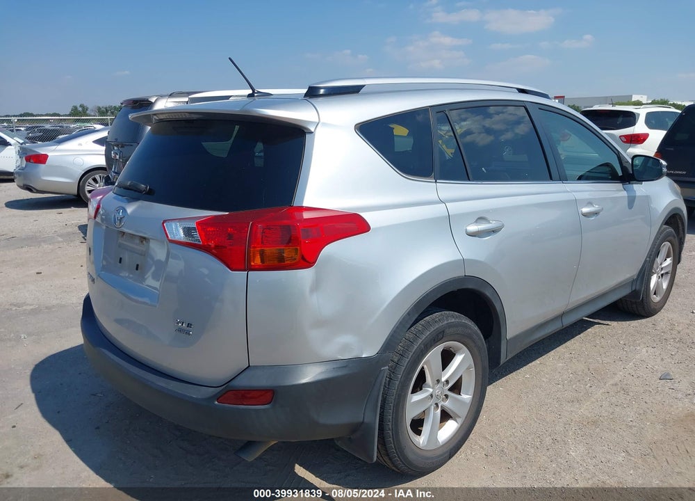 2014 TOYOTA RAV4 XLE VIN: JTMRFREV1ED057693