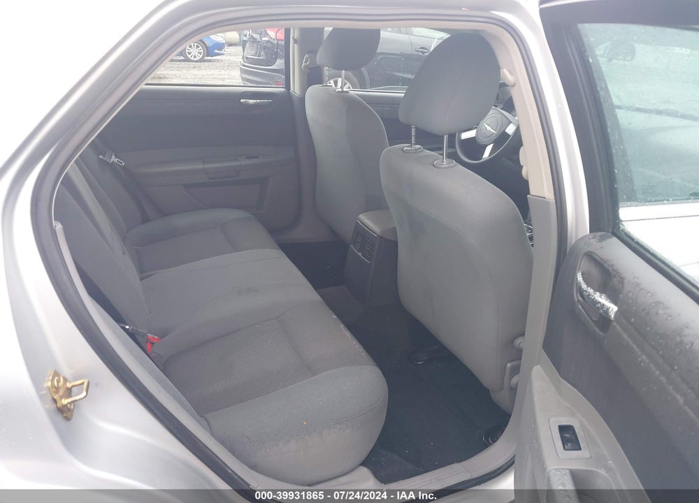 2005 CHRYSLER 300 VIN: 2C3JA43R25H154302