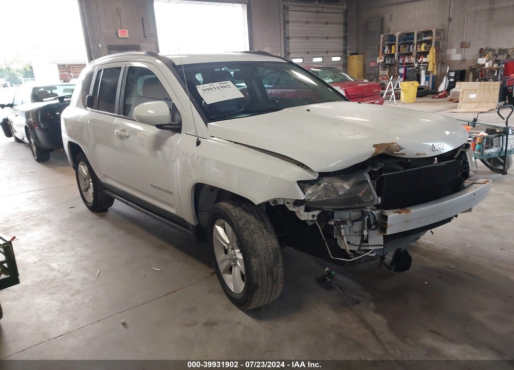 2016 JEEP COMPASS LATITUDE VIN: 1C4NJDEB7GD545619