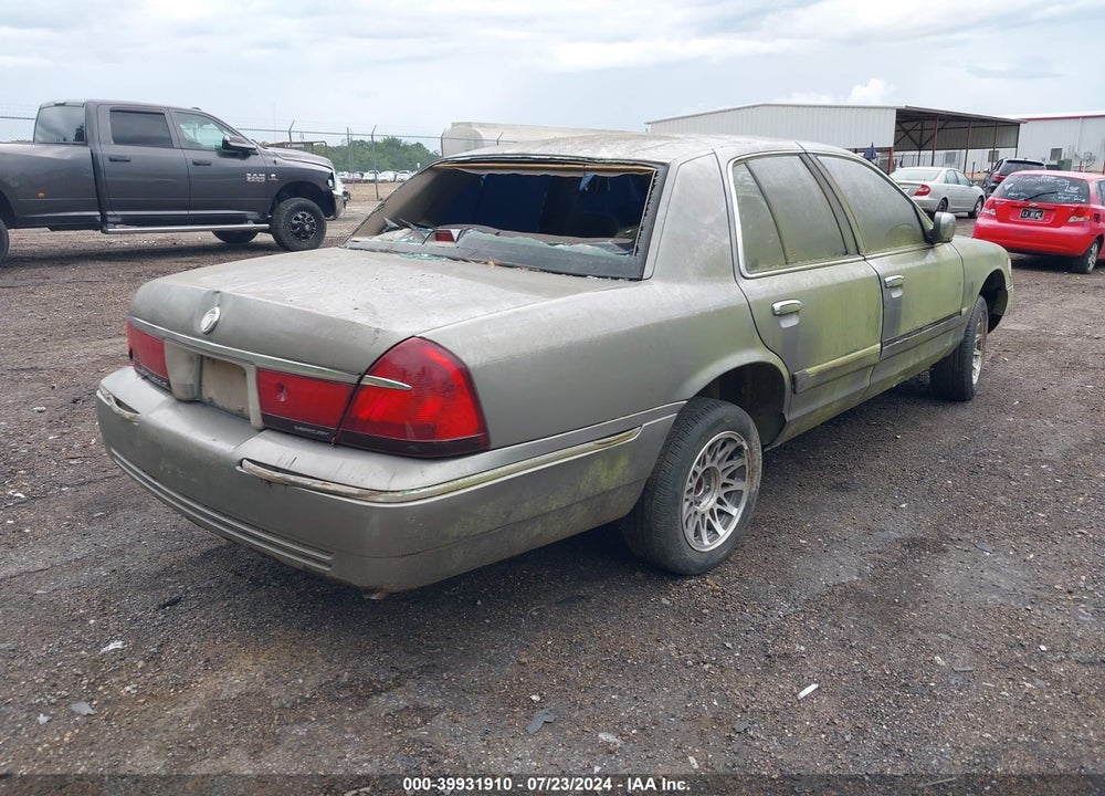 2000 MERCURY GRAND MARQUIS GS VIN: 2MEFM74W4YX657613