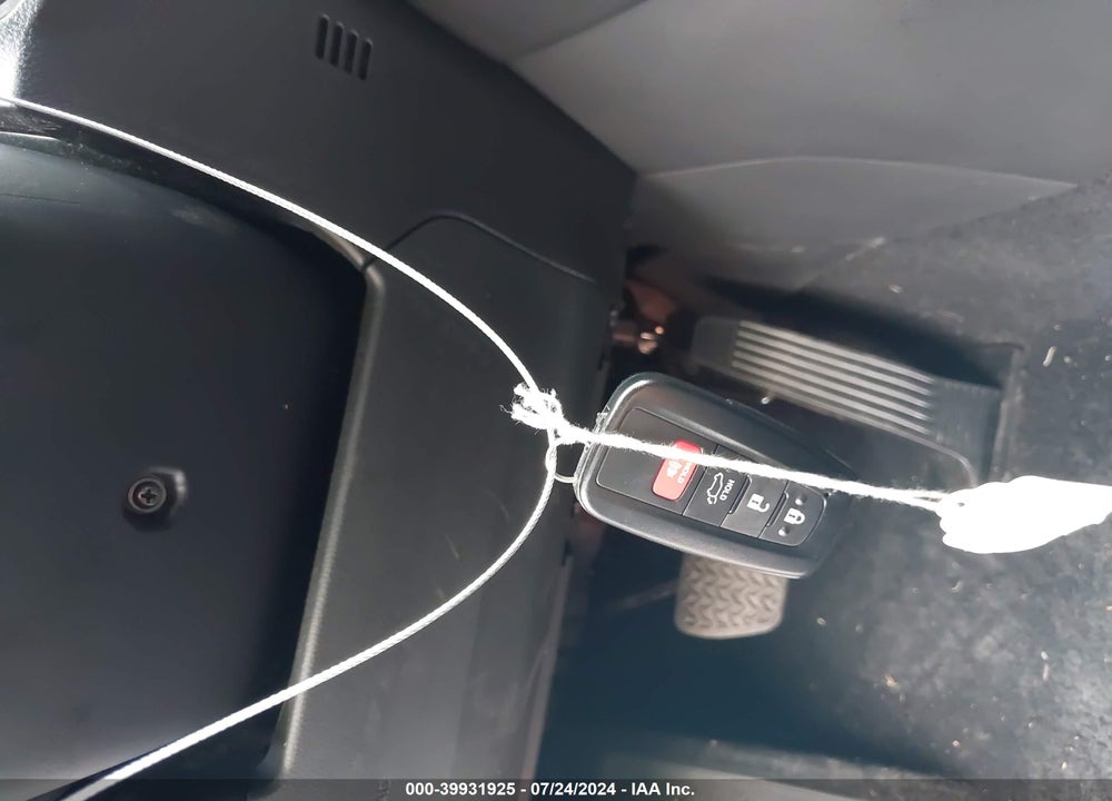 2022 TOYOTA RAV4 XLE VIN: 2T3P1RFV9NW322514