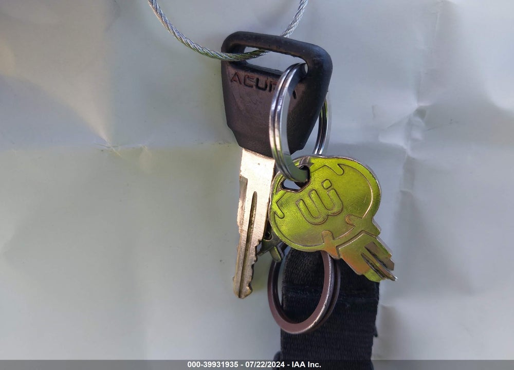 1998 ACURA INTEGRA LS VIN: JH4DB7659WS006852