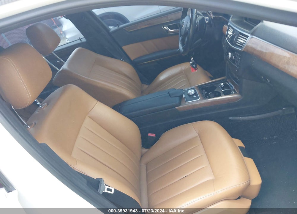2011 MERCEDES-BENZ E 350 VIN: WDDHF5GB5BA417784