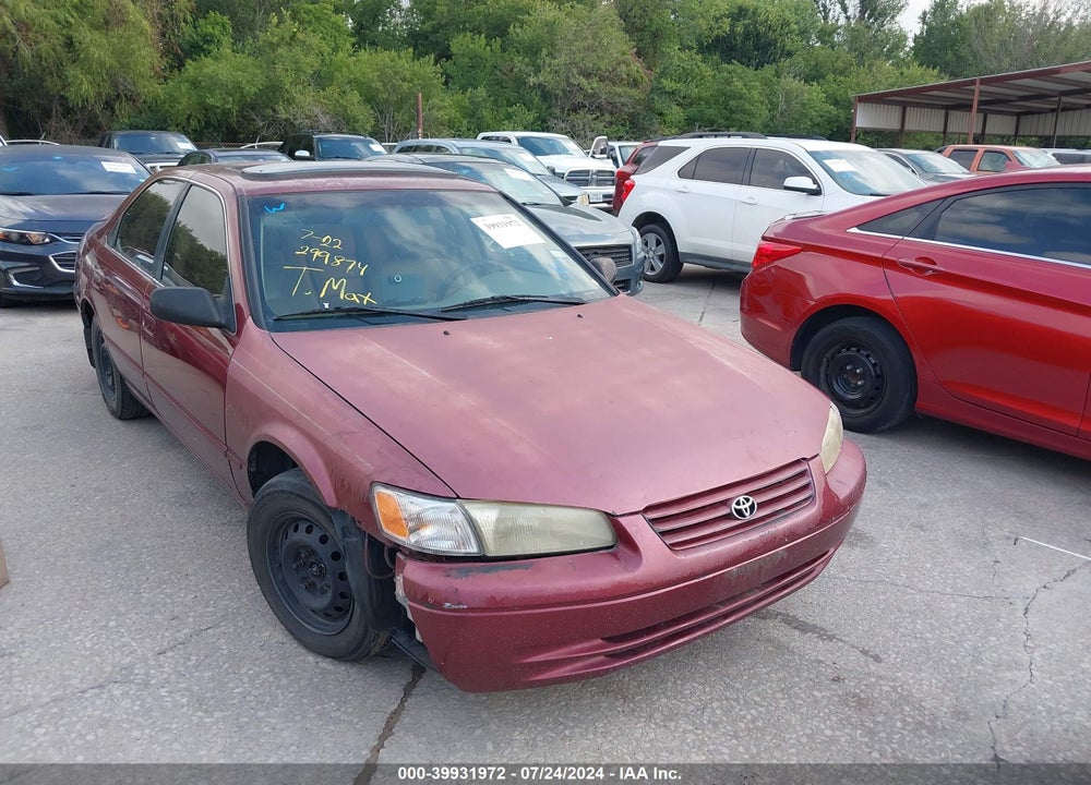 1999 TOYOTA CAMRY LE VIN: JT2BG28K6X0299874