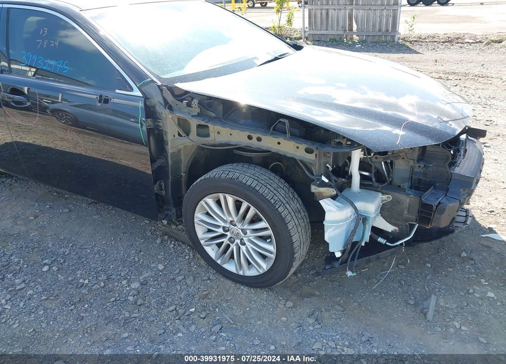 2016 LEXUS ES 350 VIN: 58ABK1GG1GU015917