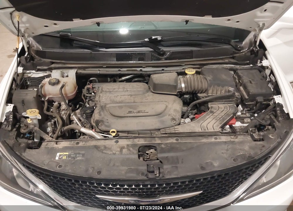2019 CHRYSLER PACIFICA TOURING L VIN: 2C4RC1BG9KR612916