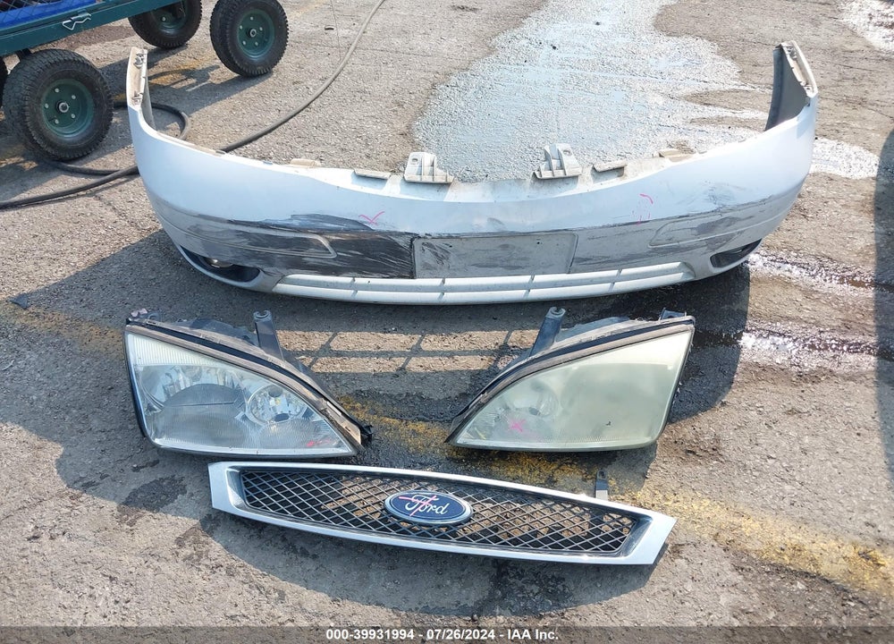 2006 FORD FOCUS ZX3 VIN: 1FAFP31N46W222571