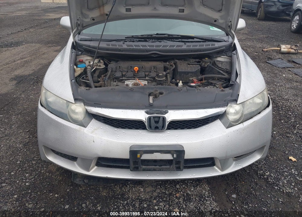 2010 HONDA CIVIC LX VIN: 2HGFA1F5XAH304919