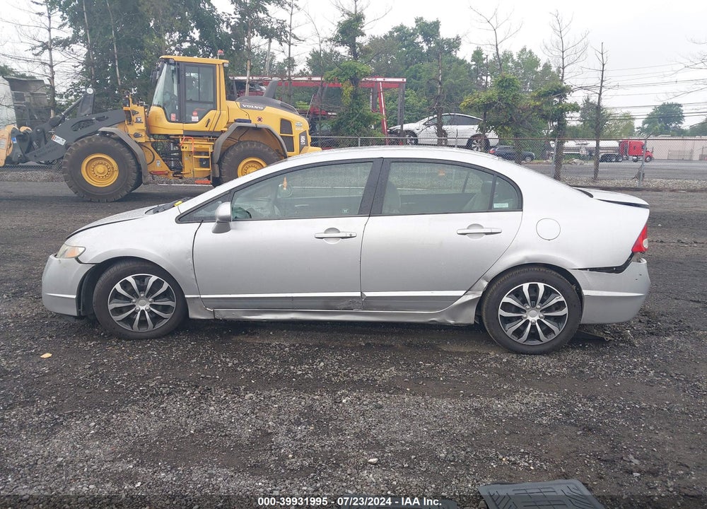 2010 HONDA CIVIC LX VIN: 2HGFA1F5XAH304919