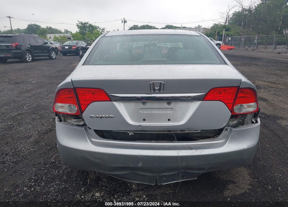 2010 HONDA CIVIC LX VIN: 2HGFA1F5XAH304919