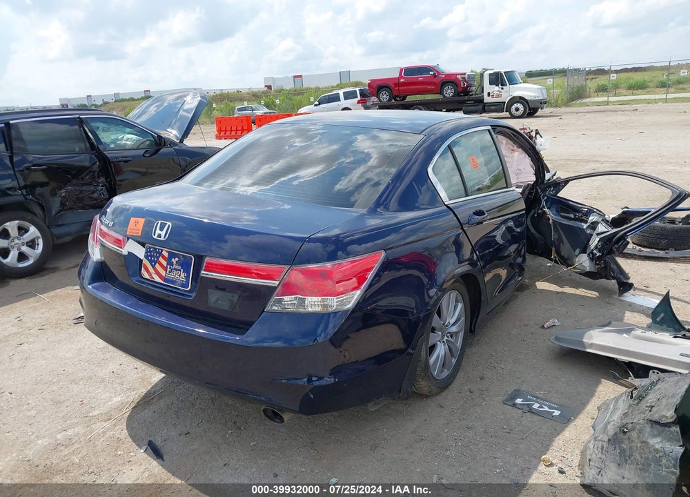 2011 HONDA ACCORD 2.4 EX VIN: 1HGCP2F75BA078104