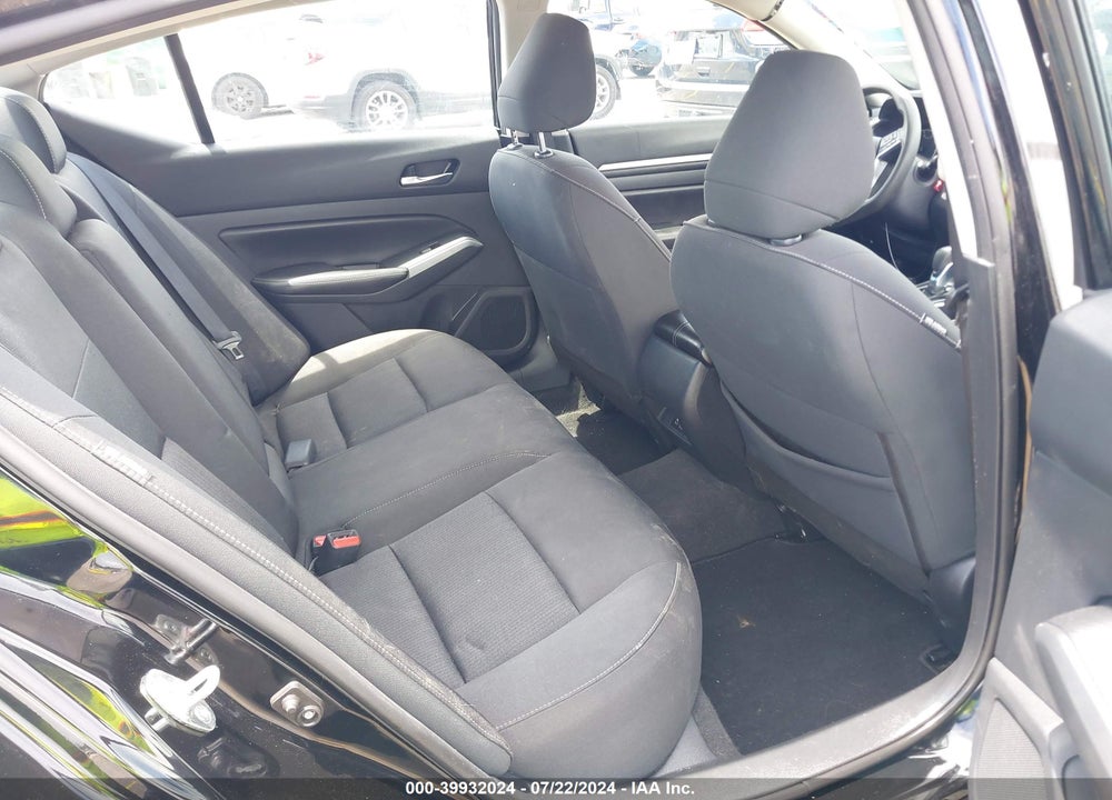 2022 NISSAN ALTIMA SV FWD VIN: 1N4BL4DV3NN370971