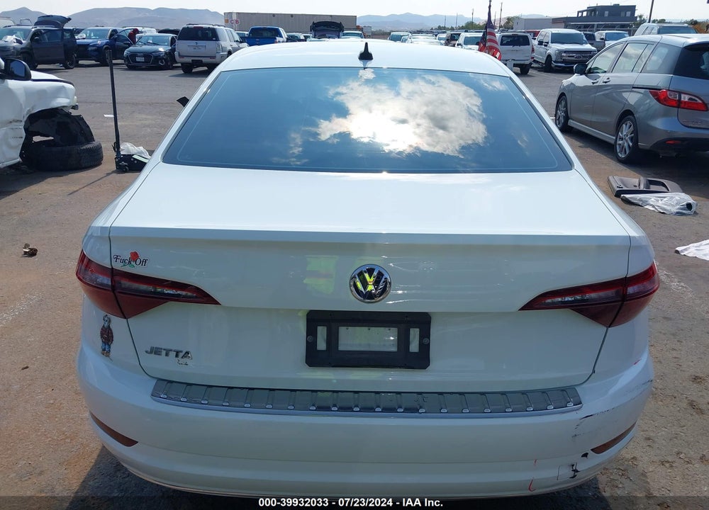 2020 VOLKSWAGEN JETTA 1.4T R-LINE/1.4T S/1.4T SE VIN: 3VWCB7BU8LM013299