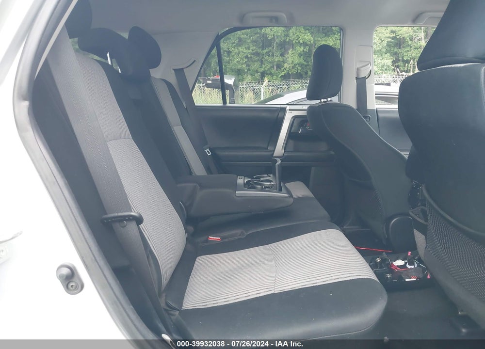 2018 TOYOTA 4RUNNER SR5 VIN: JTEBU5JR1J5540710