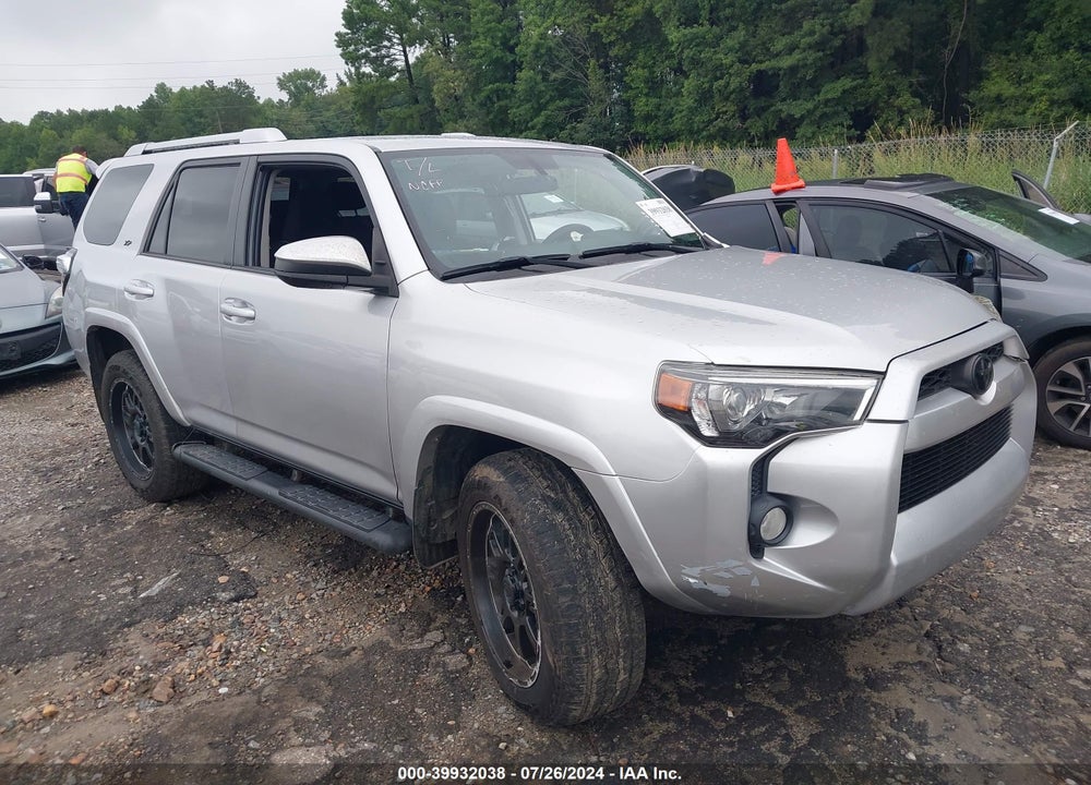 2018 TOYOTA 4RUNNER SR5 VIN: JTEBU5JR1J5540710