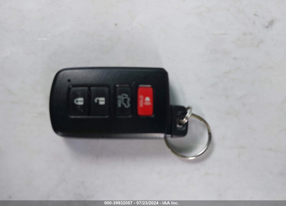 2017 TOYOTA RAV4 PLATINUM VIN: 2T3YFREV3HW390660