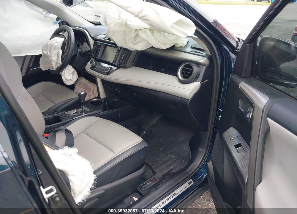 2017 TOYOTA RAV4 PLATINUM VIN: 2T3YFREV3HW390660