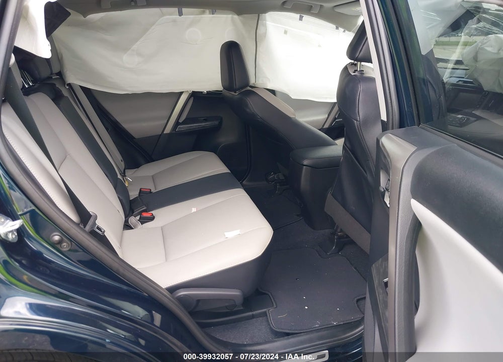 2017 TOYOTA RAV4 PLATINUM VIN: 2T3YFREV3HW390660
