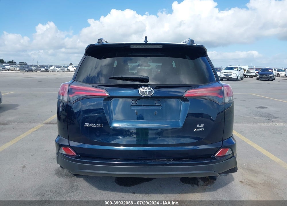 2018 TOYOTA RAV4 LE VIN: JTMBFREV7JJ228251