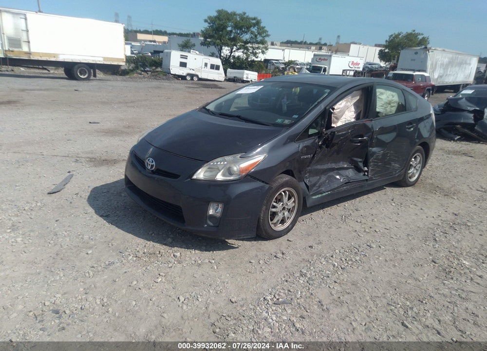 2011 TOYOTA PRIUS TWO VIN: JTDKN3DU3B0251719