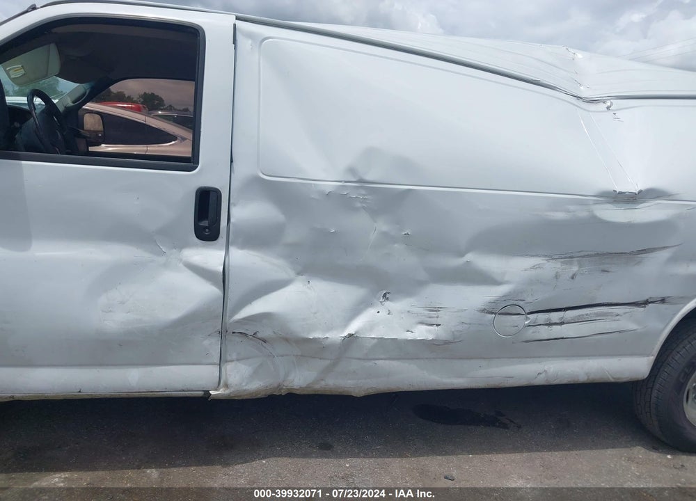 2009 CHEVROLET EXPRESS 2500 WORK VAN VIN: 1GCGG29C991122835