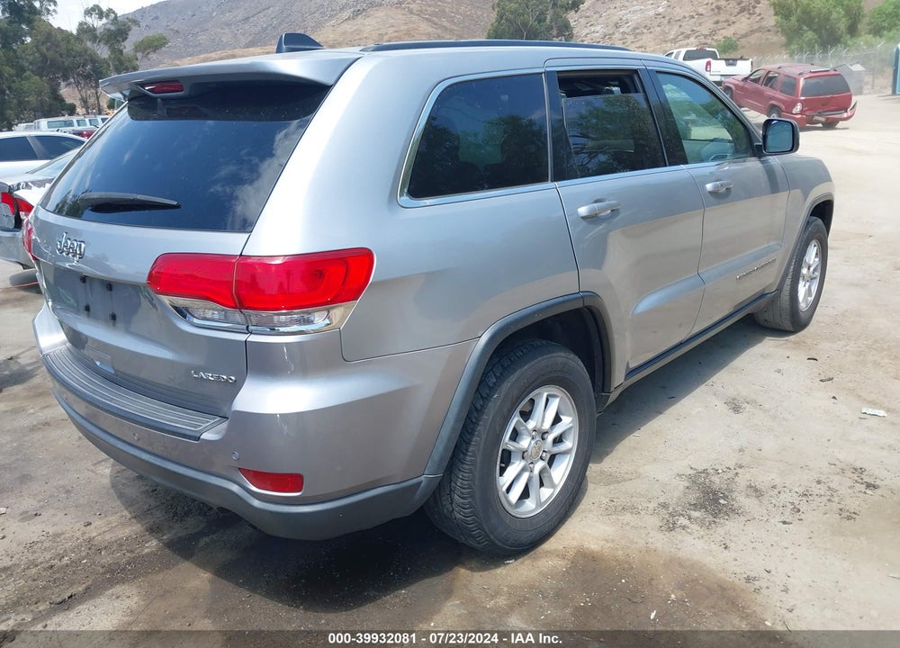 2018 JEEP GRAND CHEROKEE LAREDO 4X2 VIN: 1C4RJEAG7JC311826