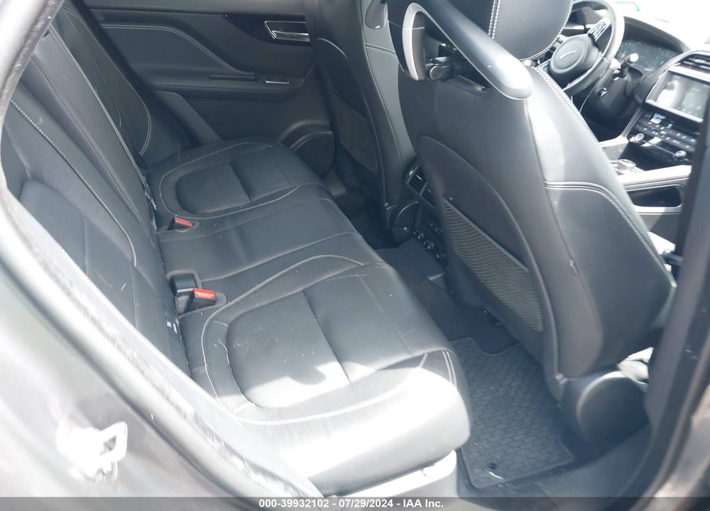 2019 JAGUAR F-PACE 25T R-SPORT/30T R-SPORT VIN: SADCL2GX8KA397543