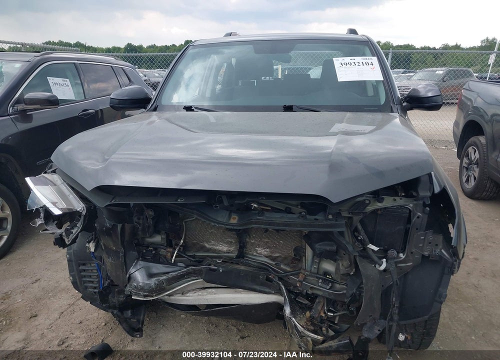 2019 TOYOTA 4RUNNER SR5 VIN: JTEBU5JRXK5628835
