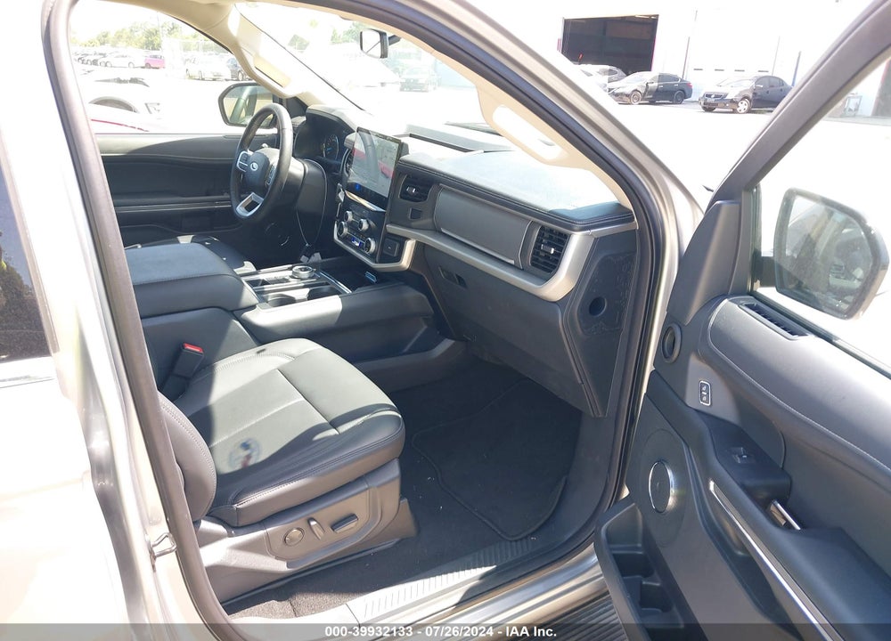2024 FORD EXPEDITION XLT MAX VIN: 1FMJK1H87REA27335