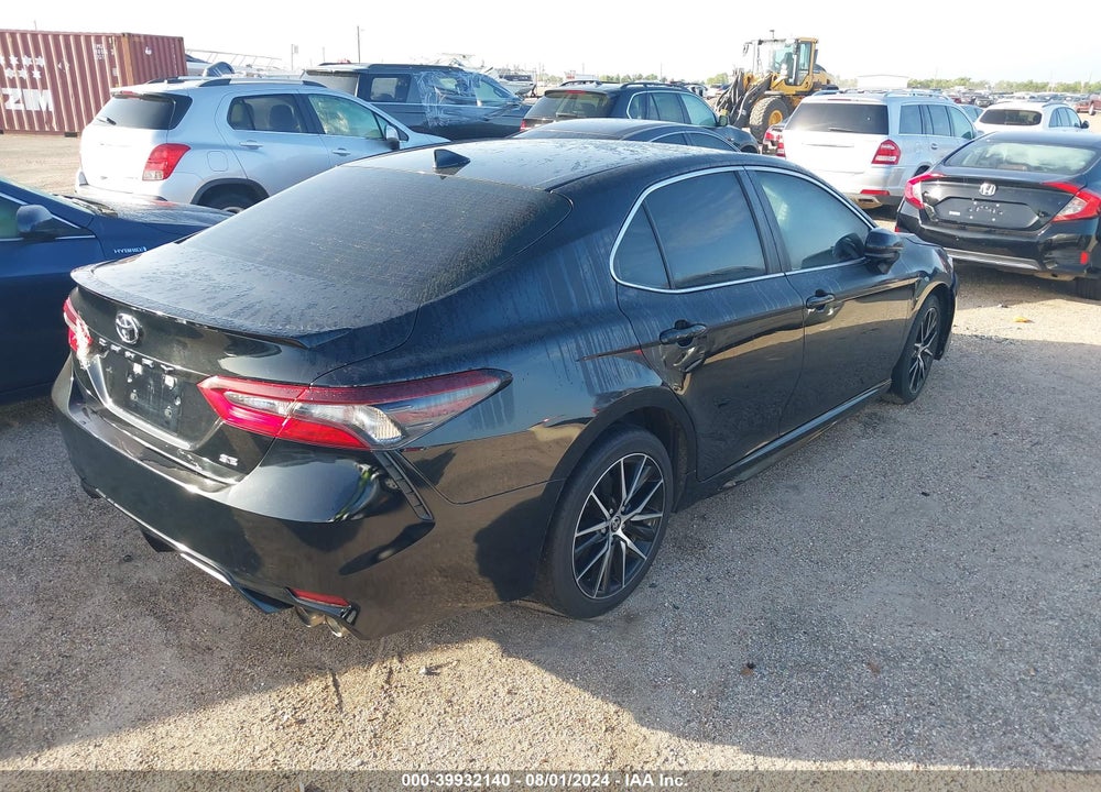 2021 TOYOTA CAMRY SE VIN: 4T1G11AK5MU418758