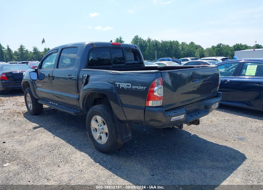 2015 TOYOTA TACOMA BASE V6 VIN: 3TMLU4EN5FM193149